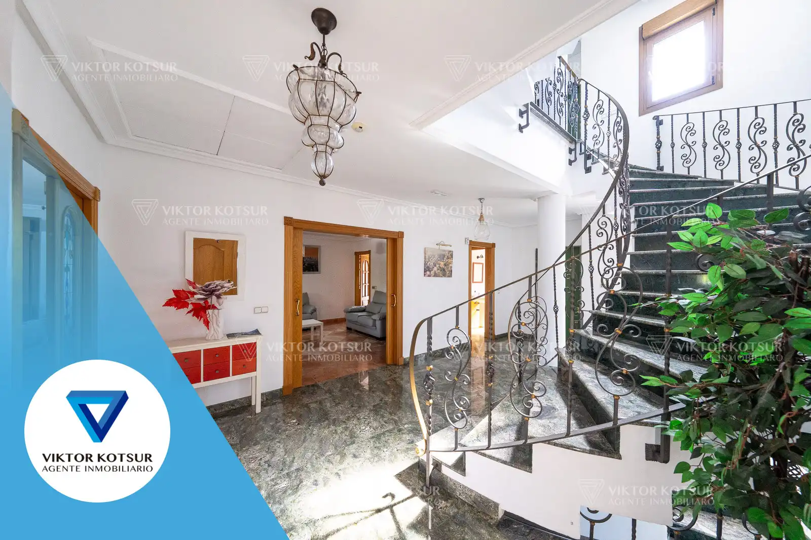 Casa o xalet en venda en Roquetas de Mar amb Aire condicionat, Calefacció i Jardí privat