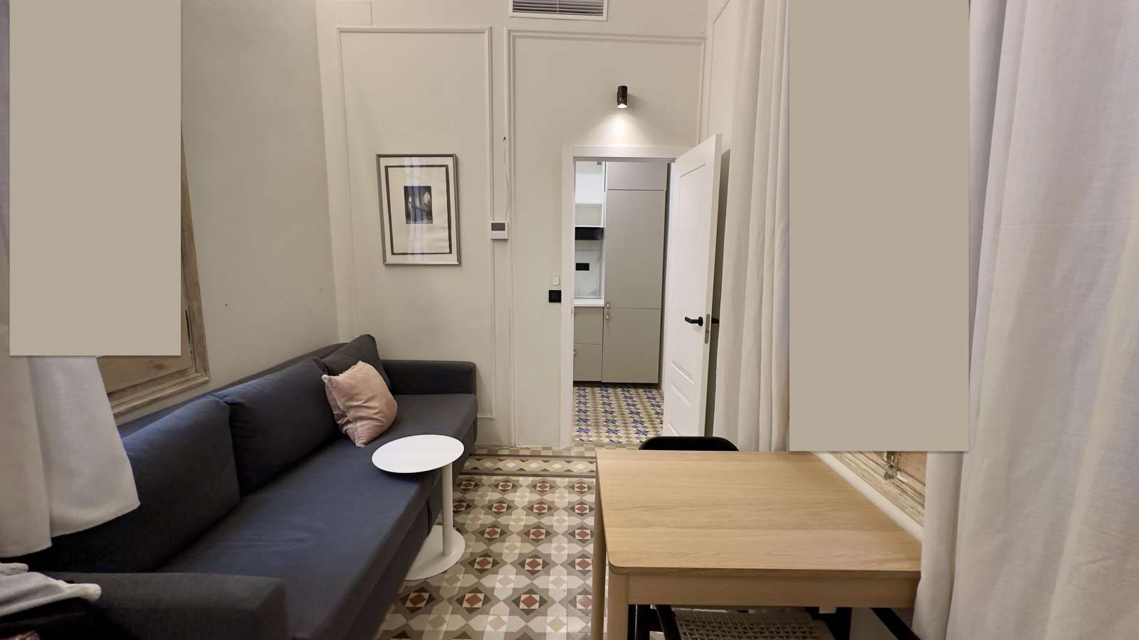 Estudi per a compartir a Dreta de l'Eixample