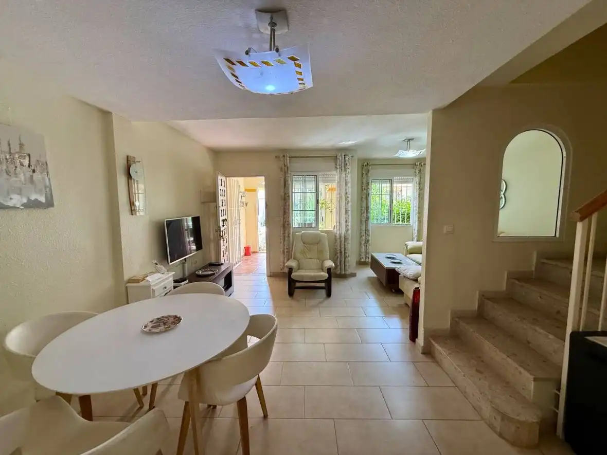 Wohnzimmer von Wohnungen zum Verkauf in Santa Pola mit Heizung, Terrasse und Schwimmbad