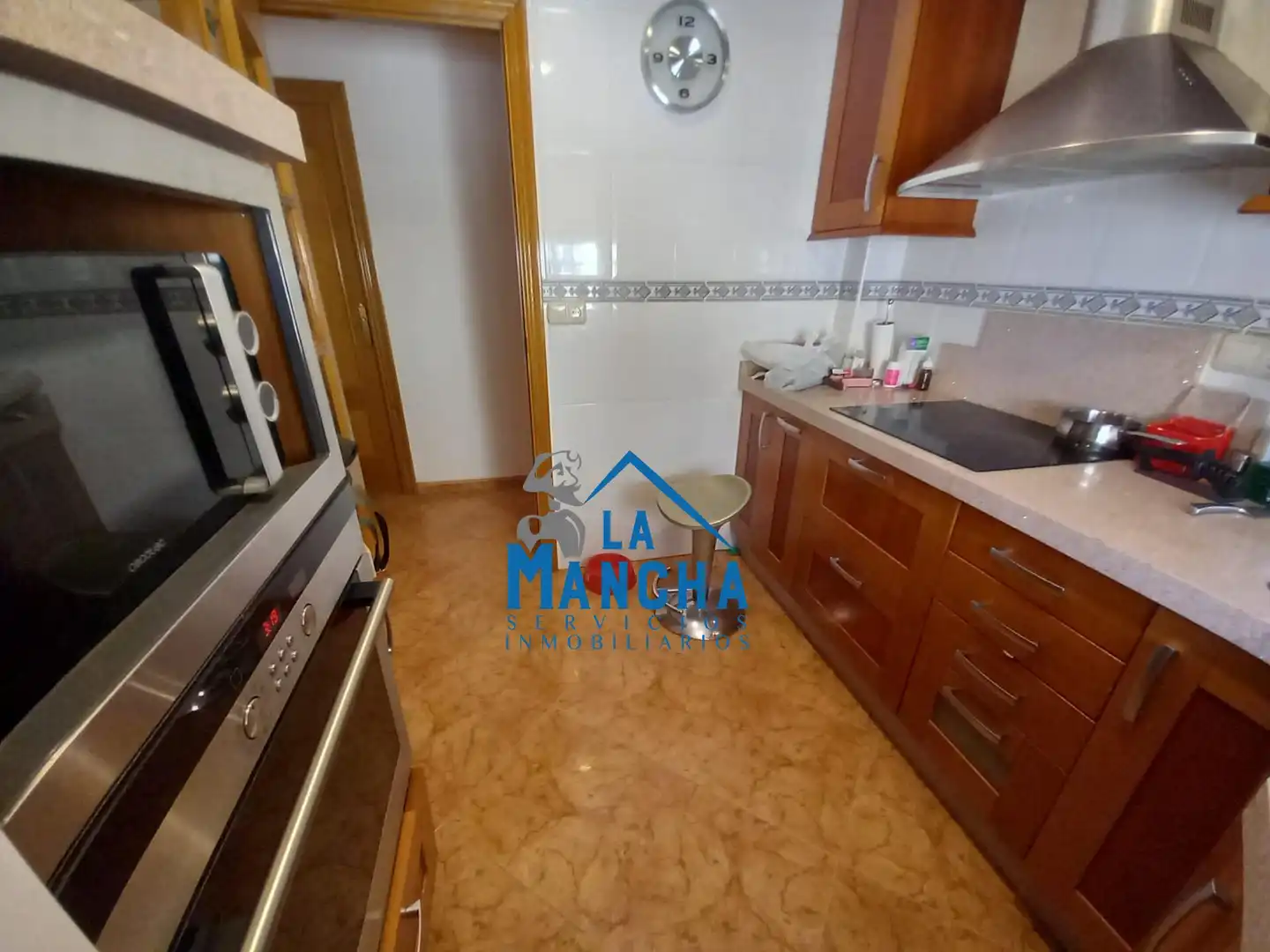 Kitchen of Flat for share in Albacete  with Heating, Furnished and Balcony