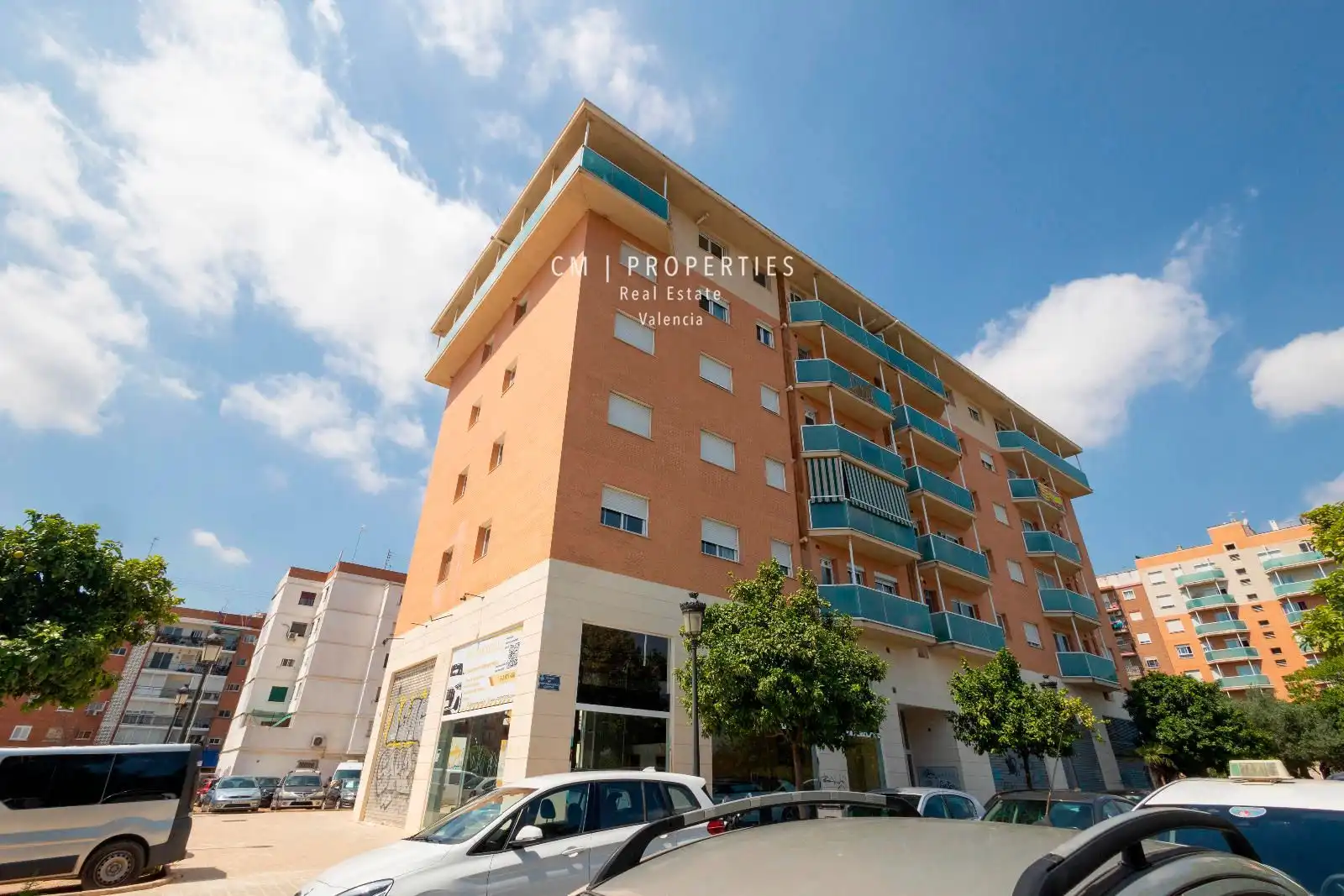 Vista exterior de Dúplex en venta en Valencia con Aire acondicionado, Terraza y Trastero
