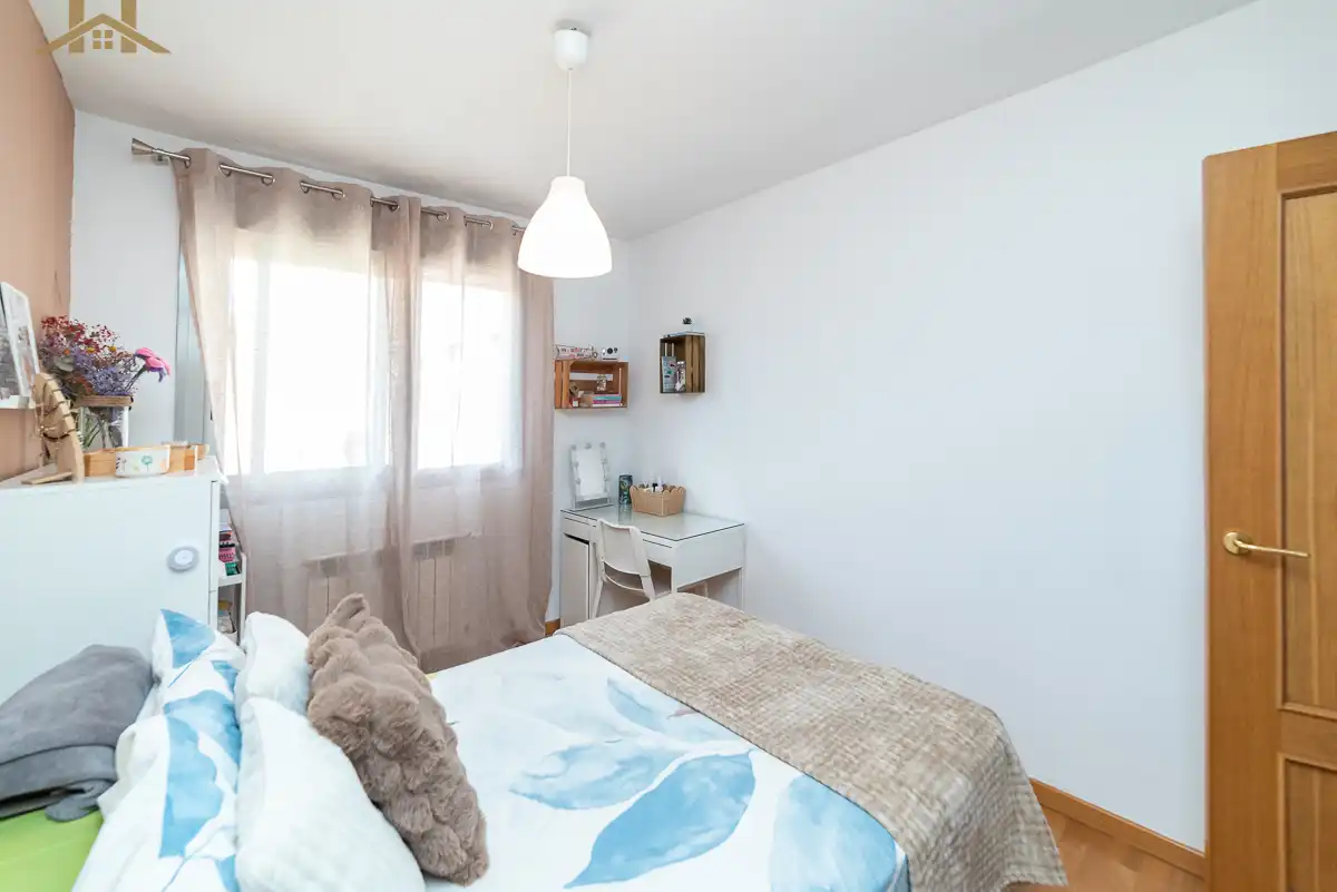Piso en venta en Calle Fuente Vieja, El Nido - Las Fuentes