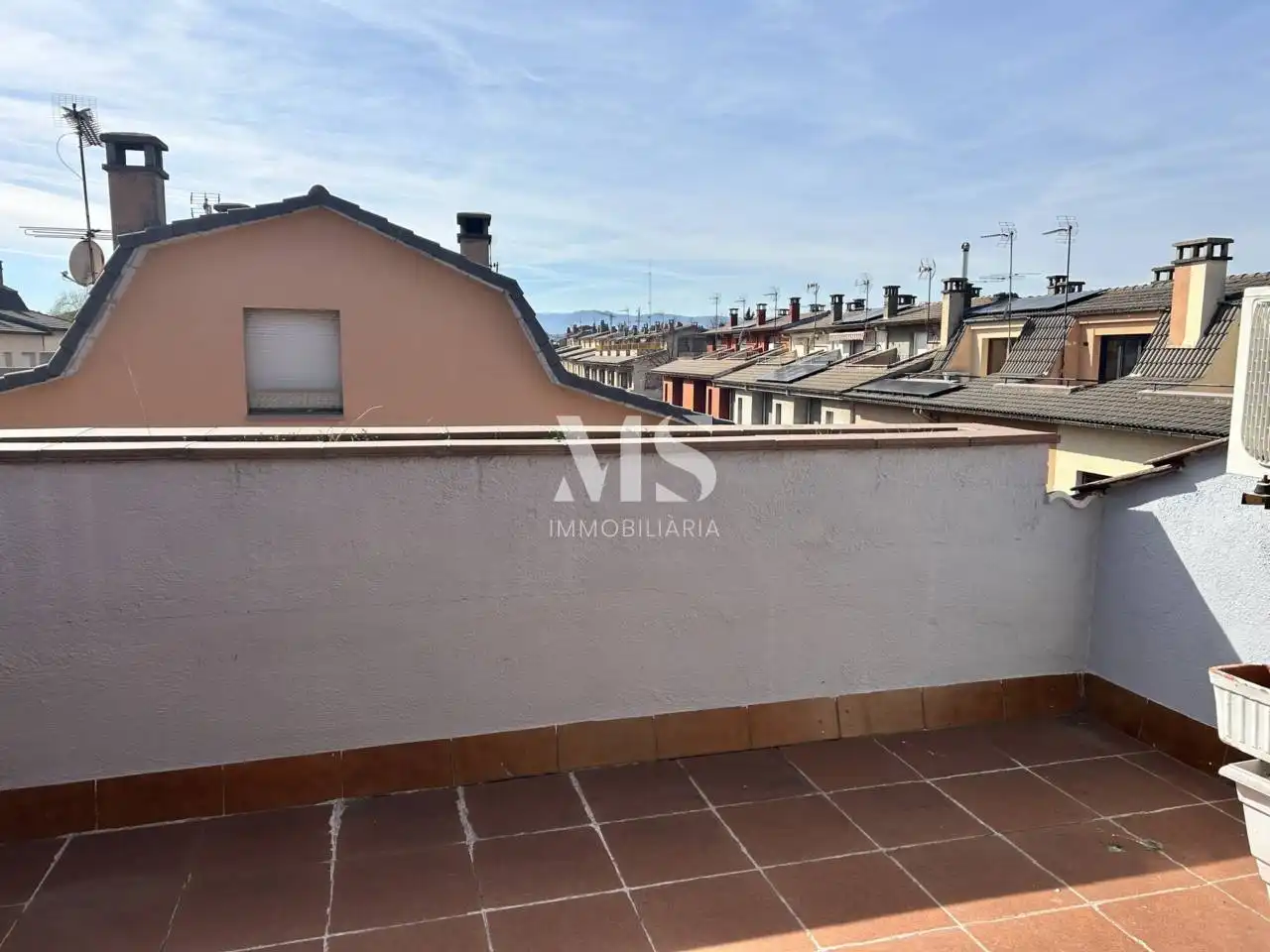 Terrassa de Casa adosada en venda en Vic amb Aire condicionat, Calefacció i Jardí privat