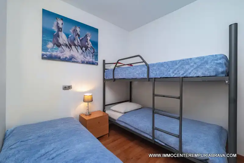 Habitación de Apartamento en venta en Empuriabrava