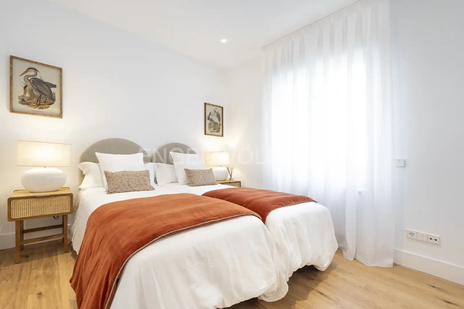 Schlafzimmer von Wohnung zur Miete in Madrid mit Klimaanlage, Heizung und Möbliert