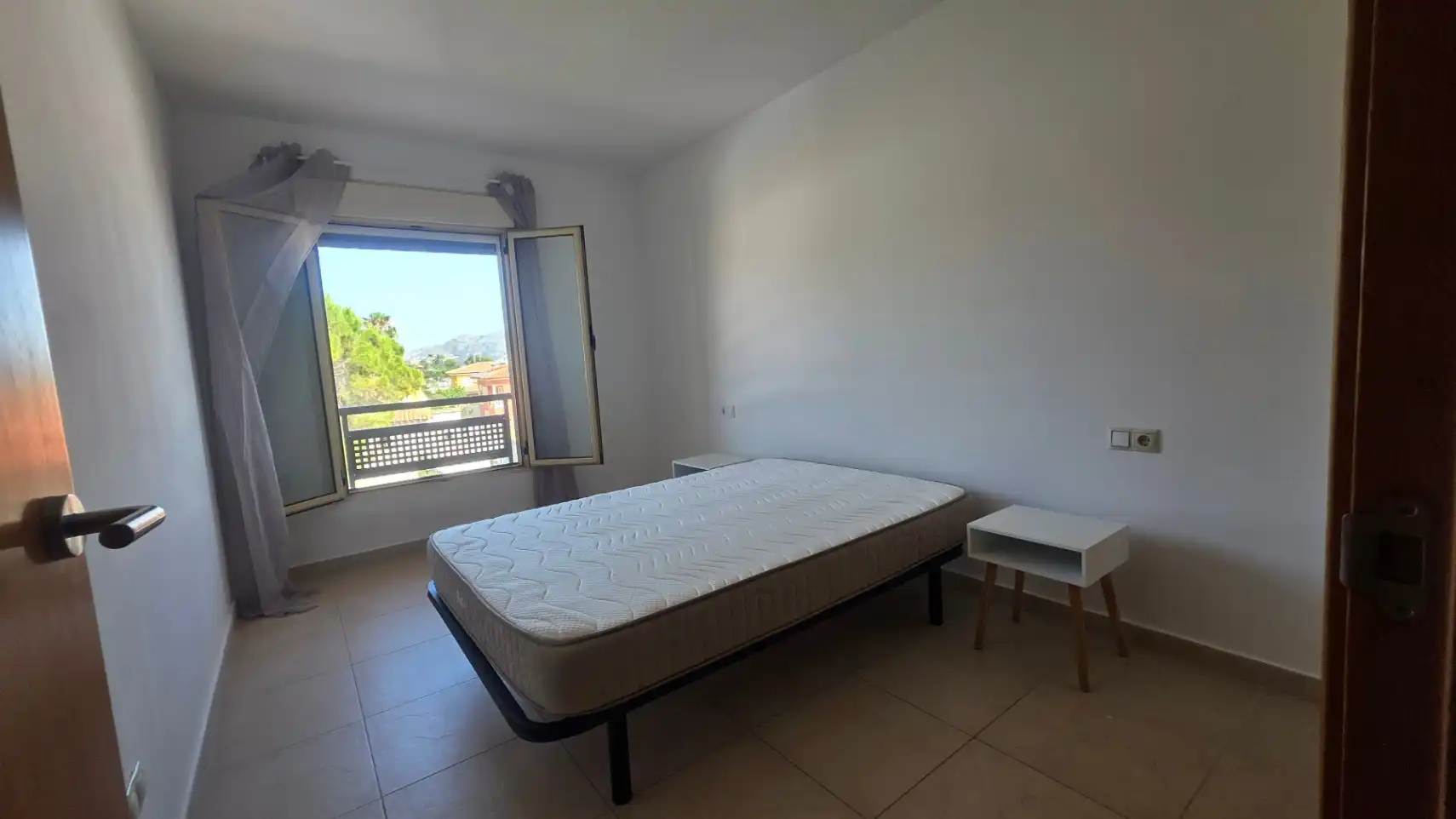 Bedroom of Flat for sale in Pedreguer  with Air Conditioner, Heating and Terrace