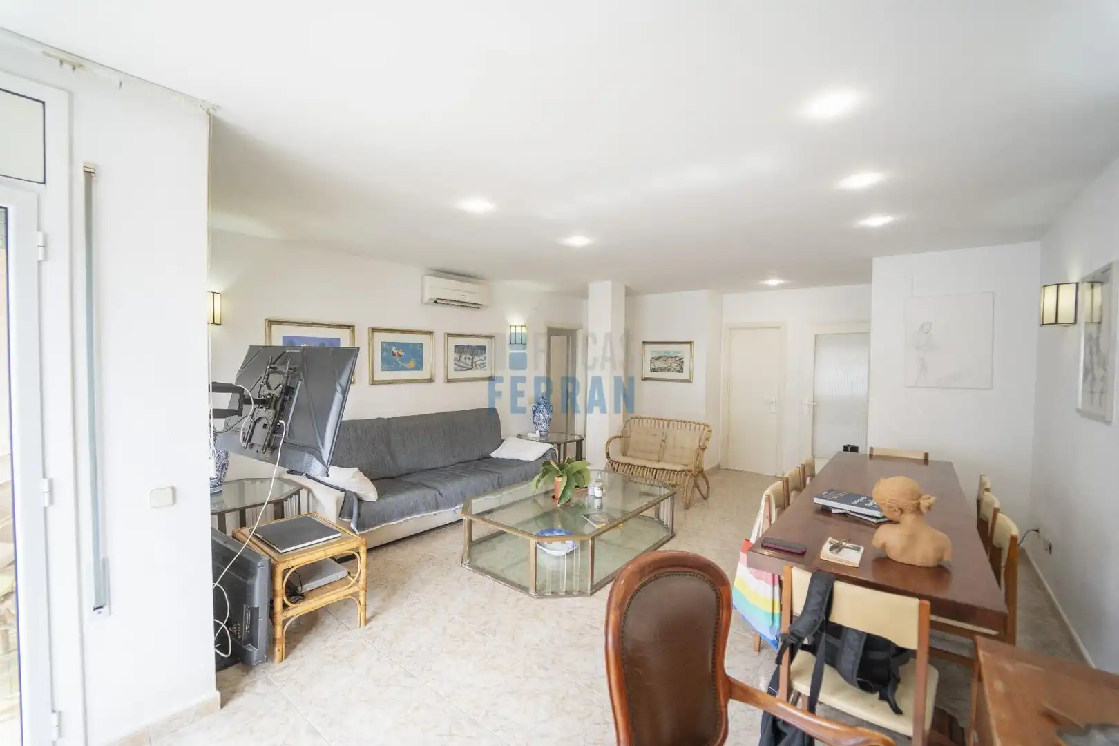 Sala d'estar de Apartament en venda en El Vendrell amb Aire condicionat, Terrassa i Traster