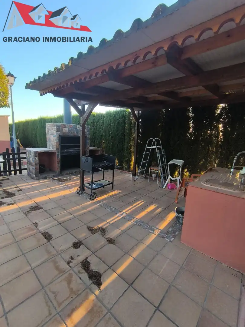 Villa zum Verkauf in Pedanías - Extrarradio, imagen 14