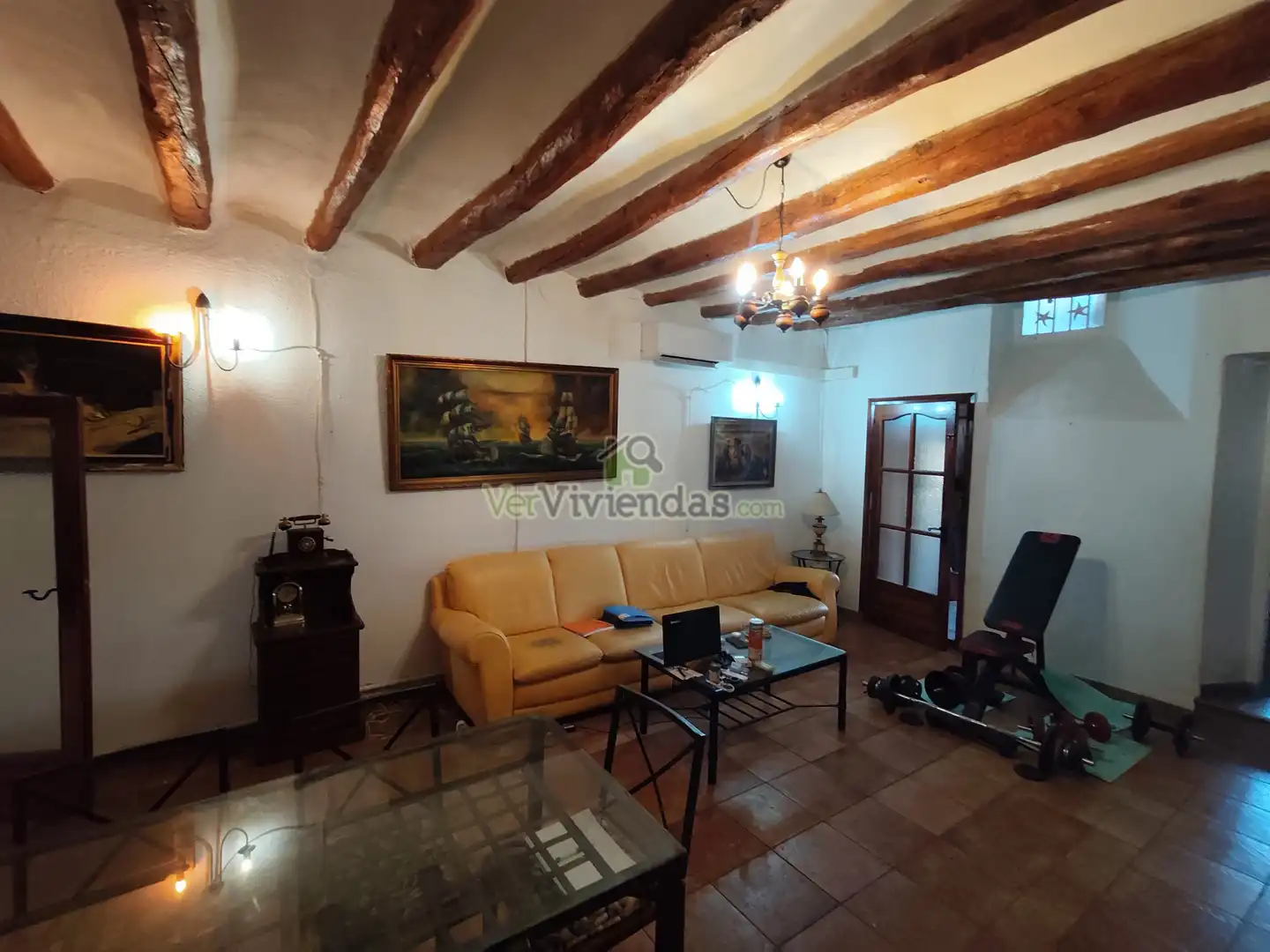 Sala de estar de Casa adosada en venta en Sant Esteve Sesrovires, Barcelona