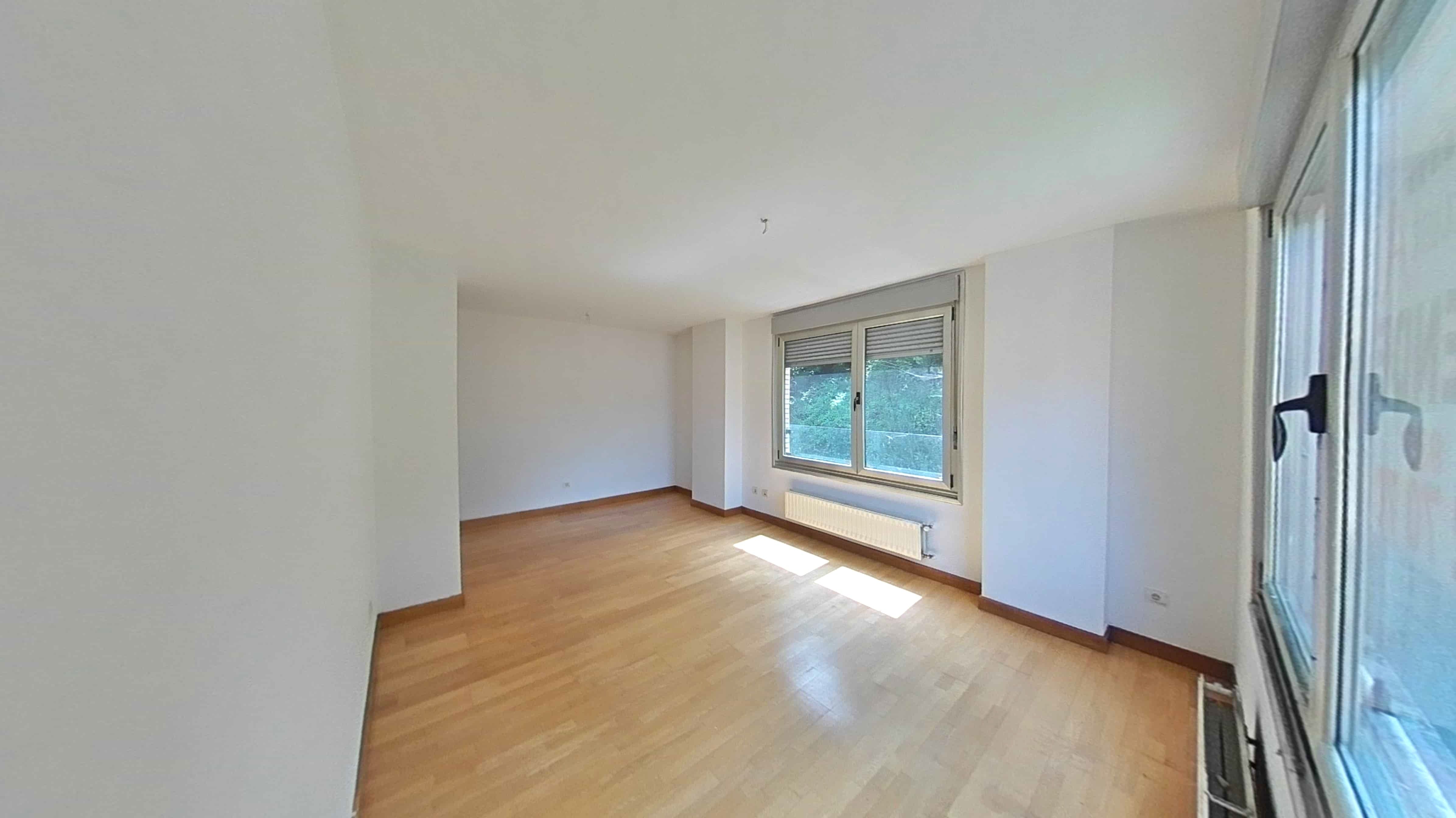 Living room of Flat for sale in Oviedo   with Storage room