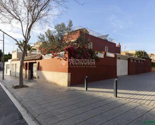 Exterior view of House or chalet for sale in  Almería Capital  with Air Conditioner, Terrace and Balcony