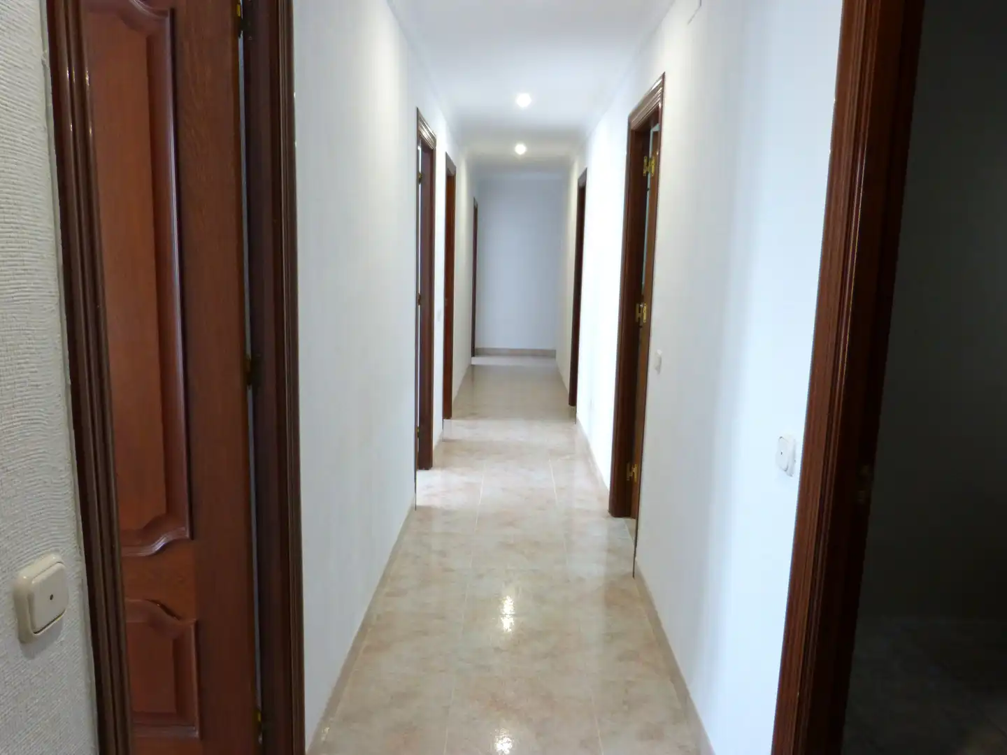 Flat for rent in Calle Navarro Rodrigo, Centro