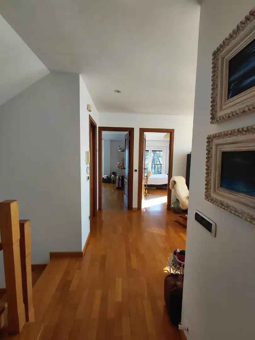 Casa o chalet en venta en Oleiros con Calefacción, Jardín privado y Parquet