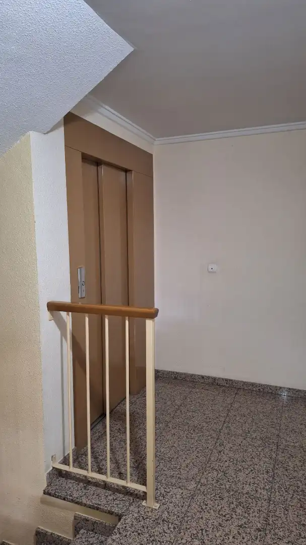 Oficina en venta en Oliva con Aire acondicionado, Calefacción y Terraza