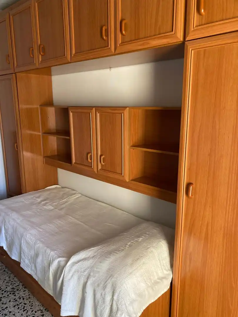 Habitación de Piso de alquiler en Rubí con Aire acondicionado, Terraza y Amueblado