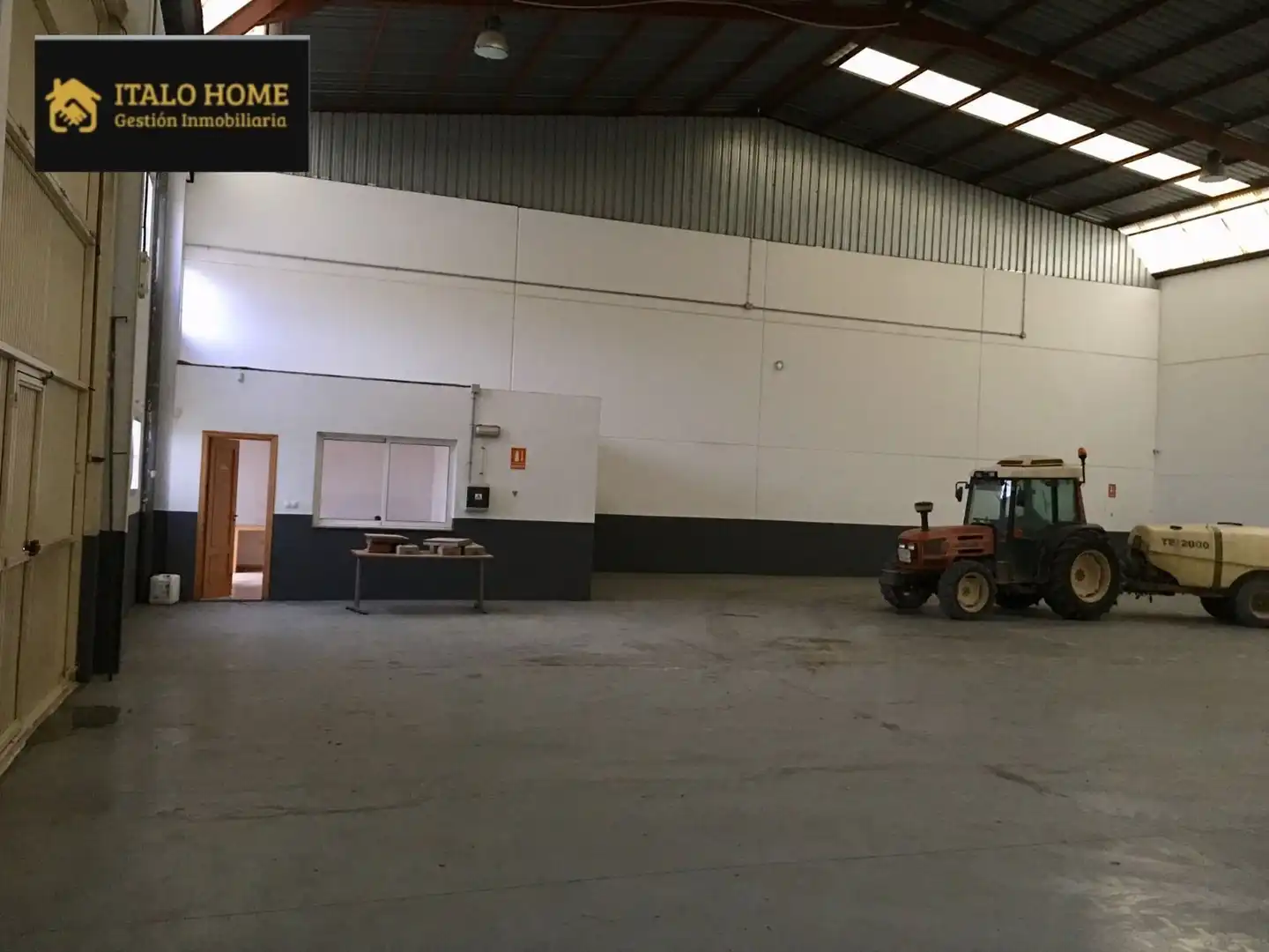 Fabrikhallen zur Miete in Abanilla