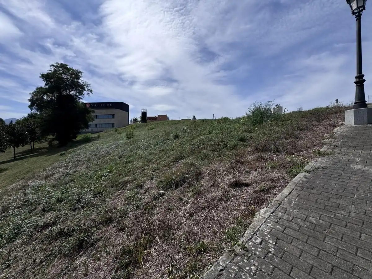 Terrenos y solares en venta en Montecerrao, imagen 6
