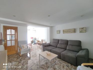 Wohnung mit Balkon zum Verkauf in Elche ciudad