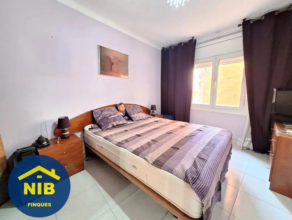 Bedroom of Flat for sale in Barcelona  with Air Conditioner and Heating
