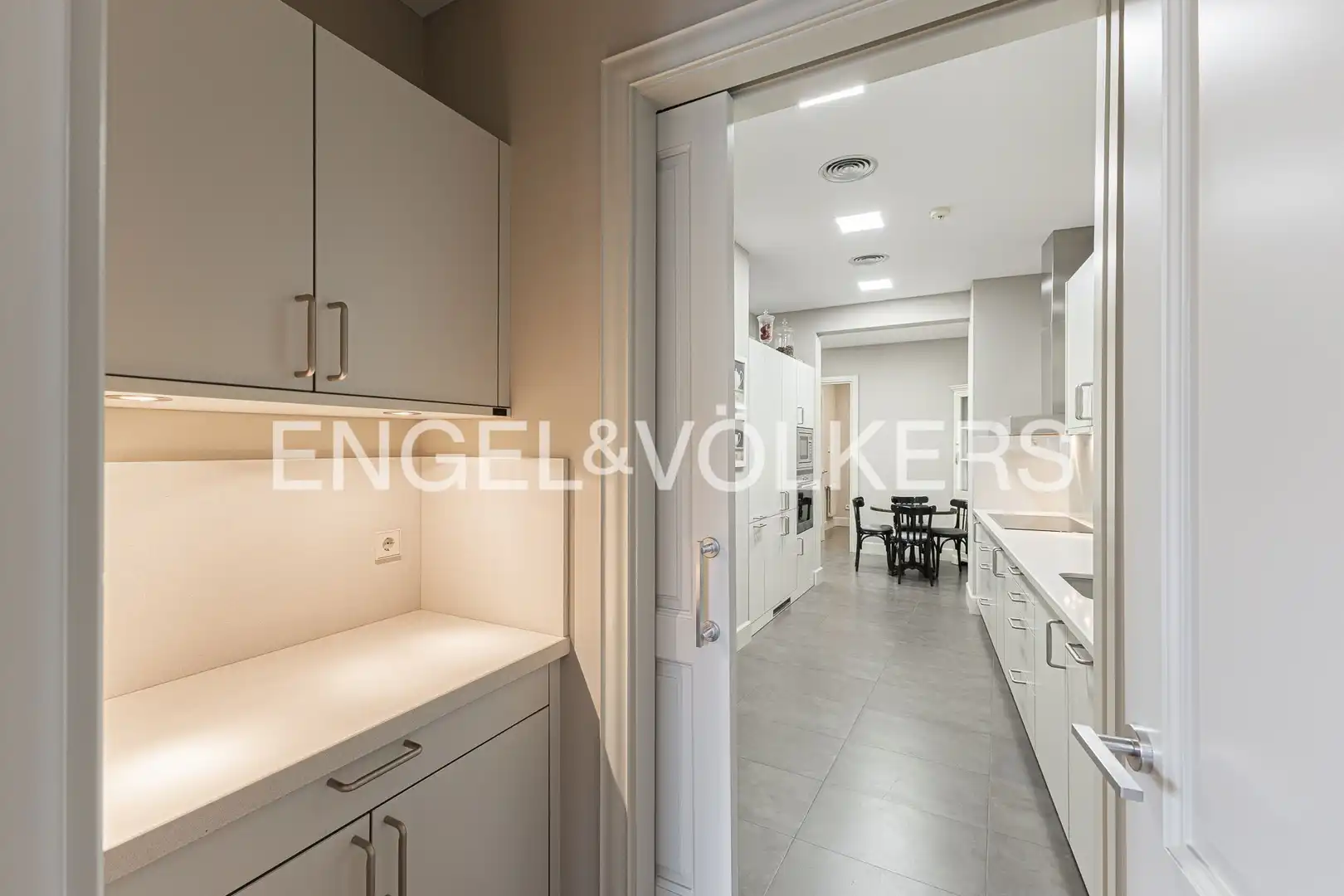 Appartamento con terrazza in vendita a Eixample, imagen 15