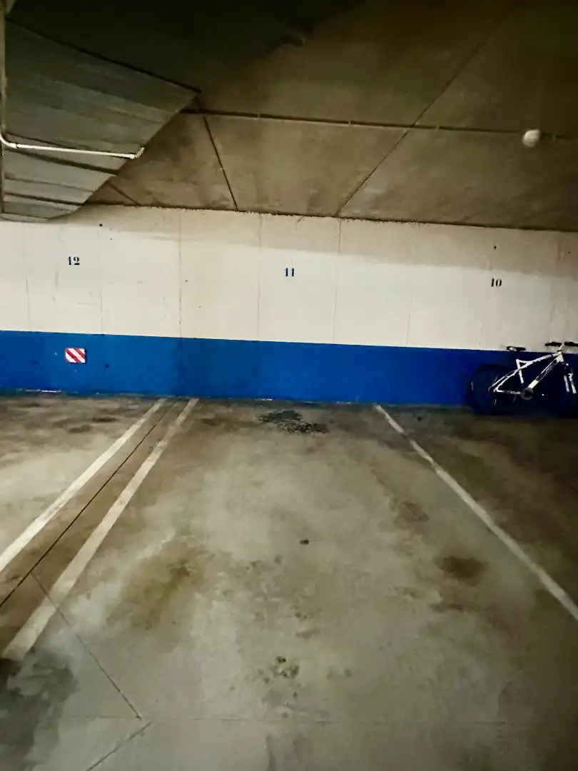 Parking of Apartments for rent in León Capital   with Heating, Parquet flooring and Terrace