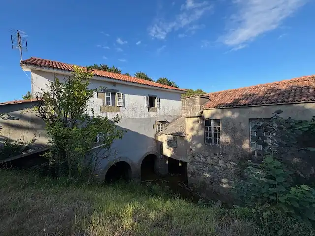 Vista exterior de Finca rústica en venta en Narón con Calefacción, Jardín privado y Amueblado