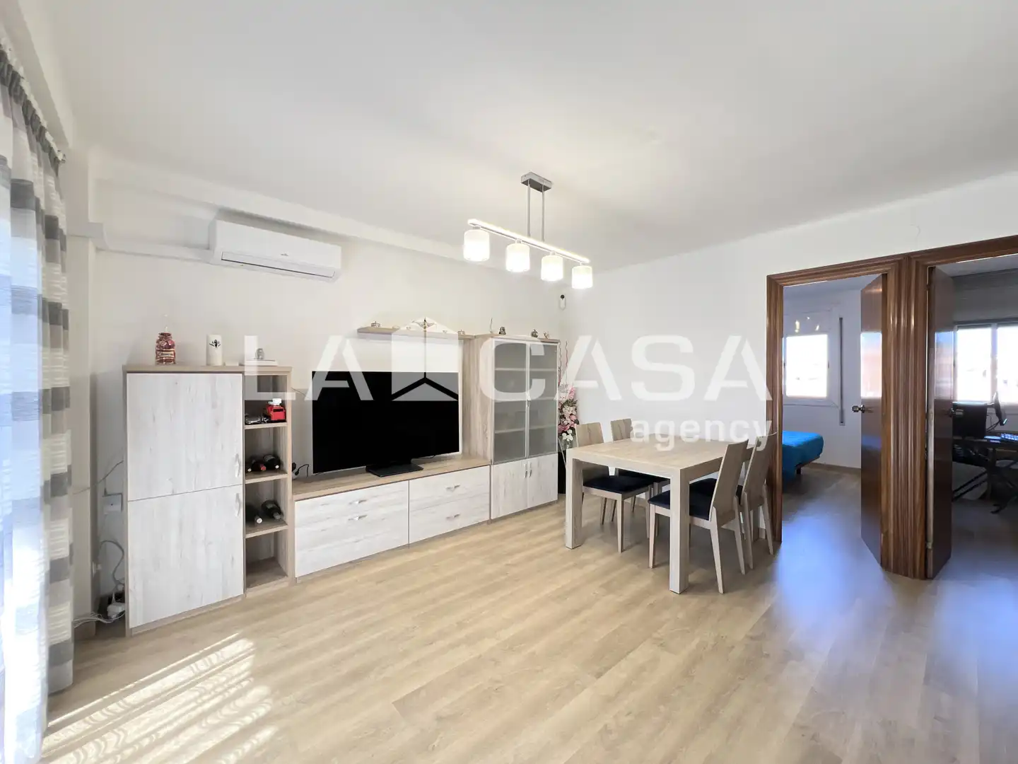 Wohnzimmer von Wohnung zum Verkauf in Badalona mit Heizung, Abstellraum und Balkon
