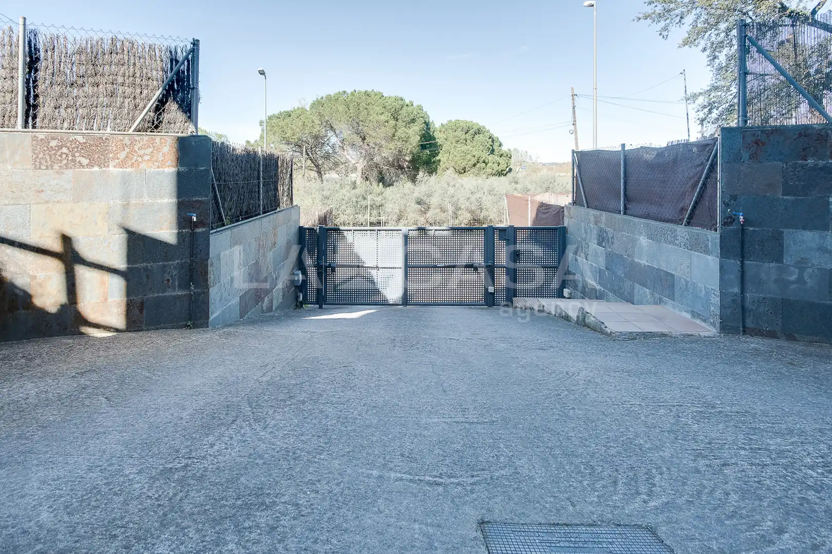 Aparcament de Casa o xalet en venda en Montornès del Vallès amb Aire condicionat, Calefacció i Jardí privat
