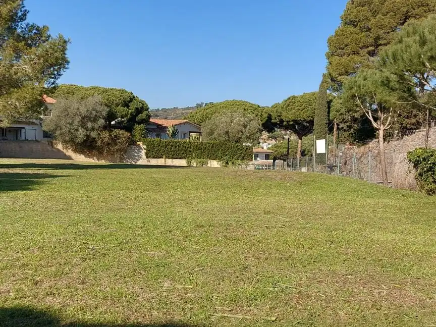 Terreno rústico en alquiler en avd Esglesia 1, imagen 2