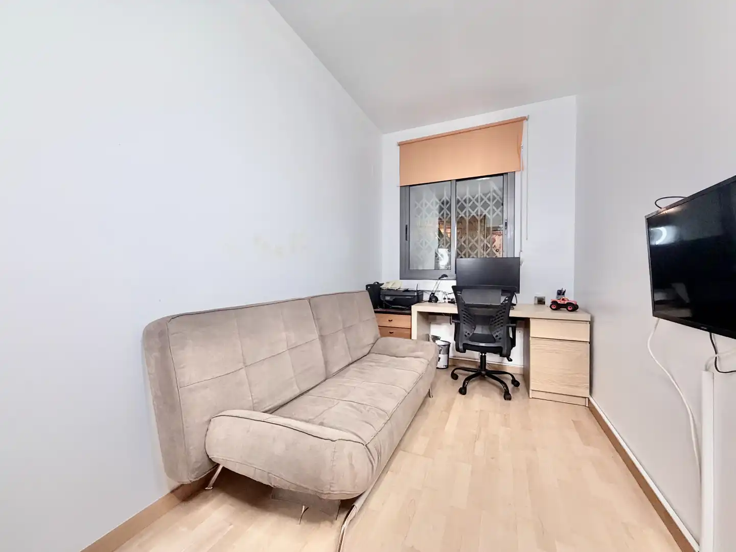 Living room of Ground floor for sale in Badalona  with Air Conditioner, Heating and Private garden