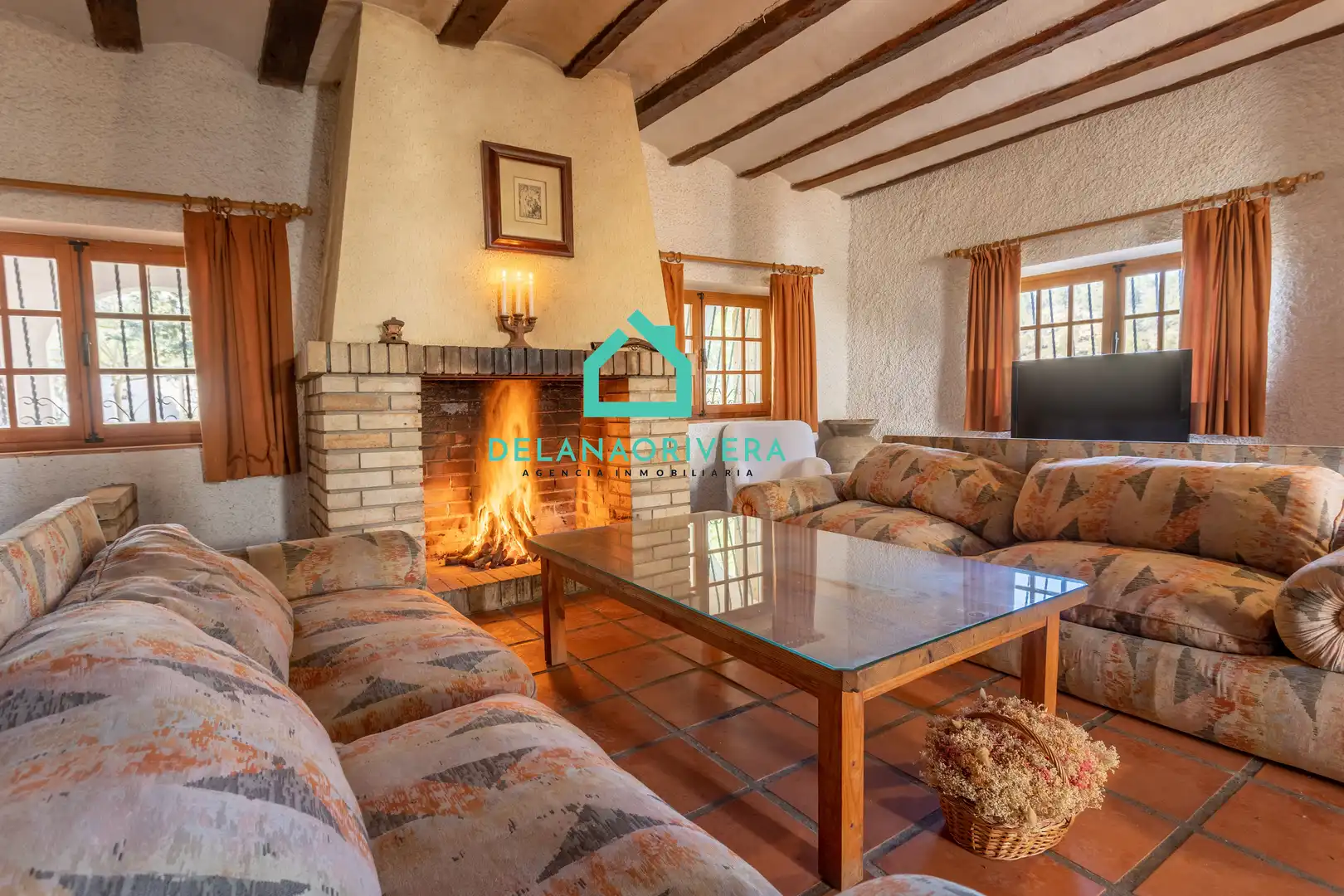 Living room of Country homes for rent in Villamalea  with Private garden, Terrace and Swimming Pool