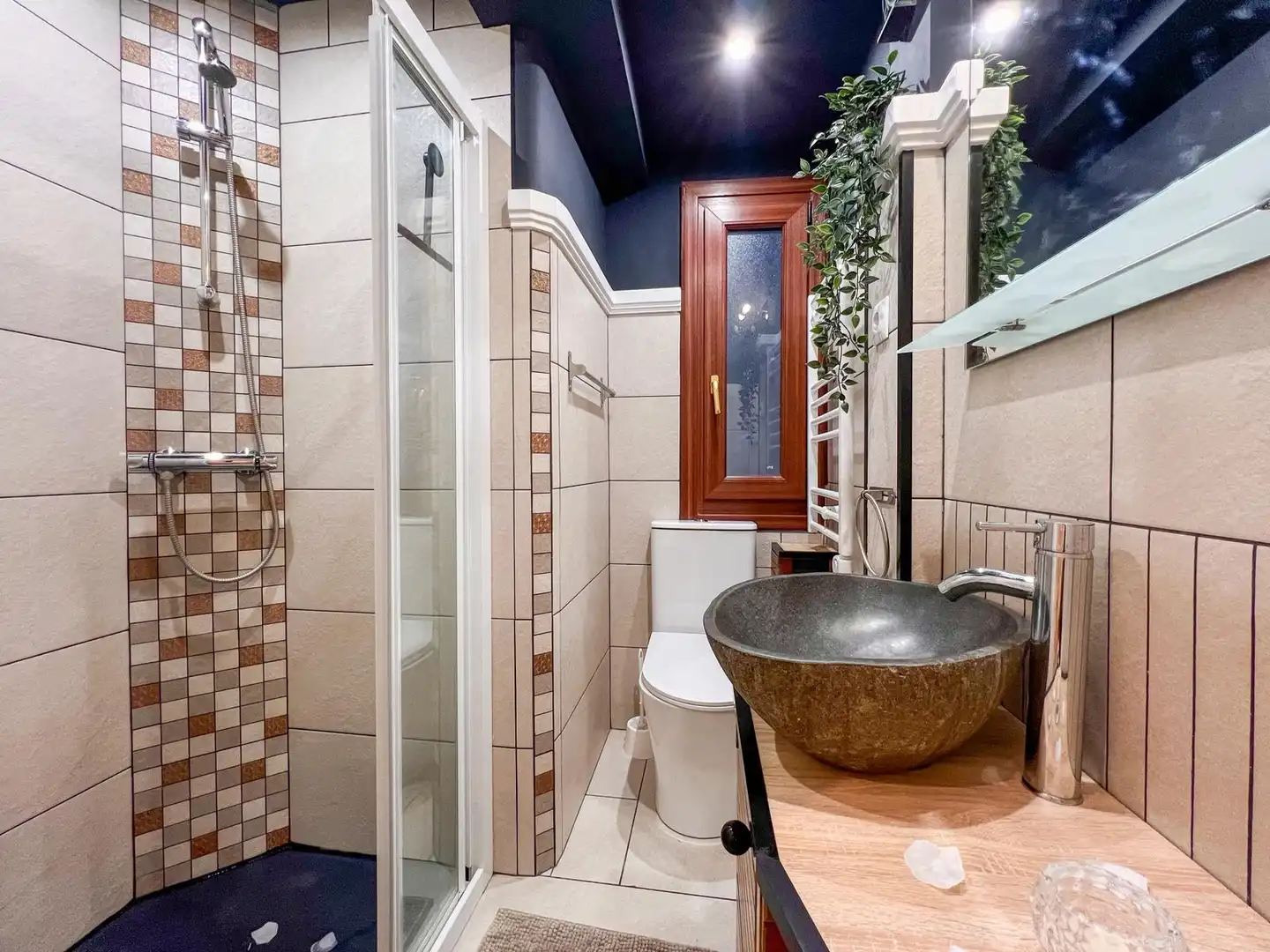 Baño de Piso en venta en Bilbao  con Calefacción, Amueblado y Horno