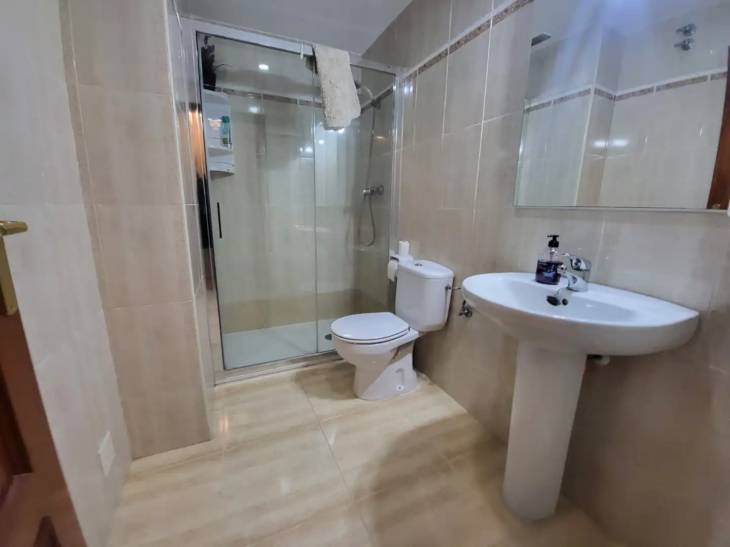 Badezimmer von Wohnung zum Verkauf in Pineda de Mar mit Terrasse, Möbliert und Ofen