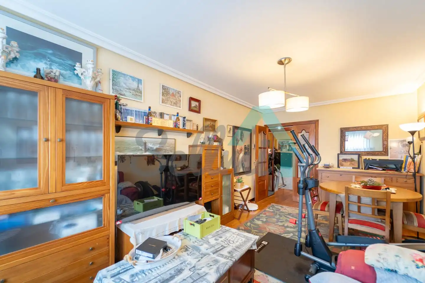 Dining room of Flat for sale in Oviedo   with Heating, Parquet flooring and Storage room