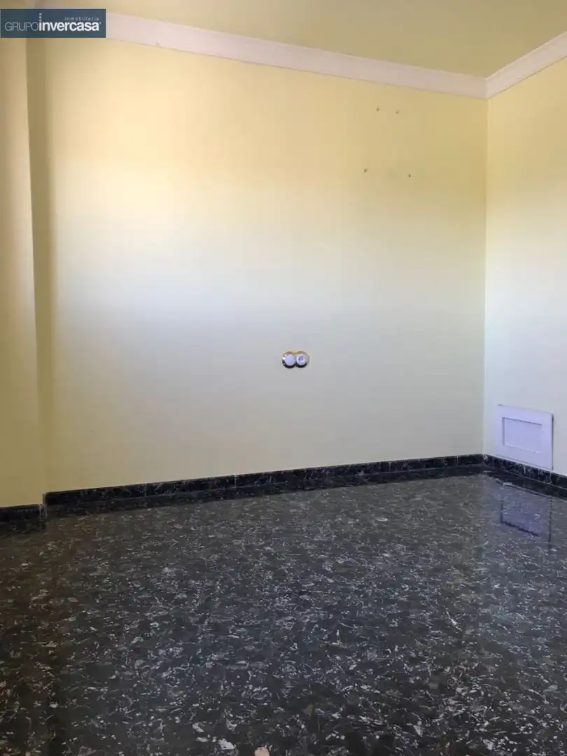 Wohnung zur Miete in Manises mit Klimaanlage