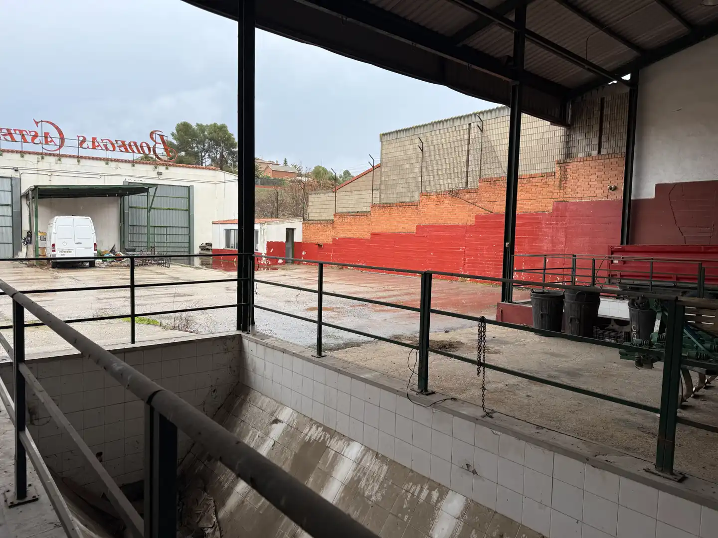 Nau industrial en venda a Calle Real, 118, El Mirador - Grillero