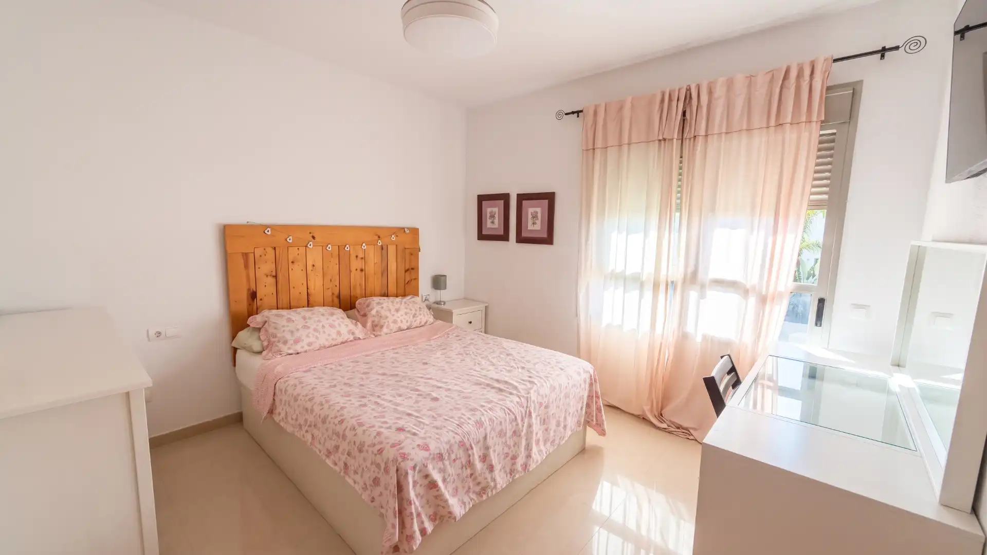 Dormitori de Casa o xalet en venda en La Alcayna