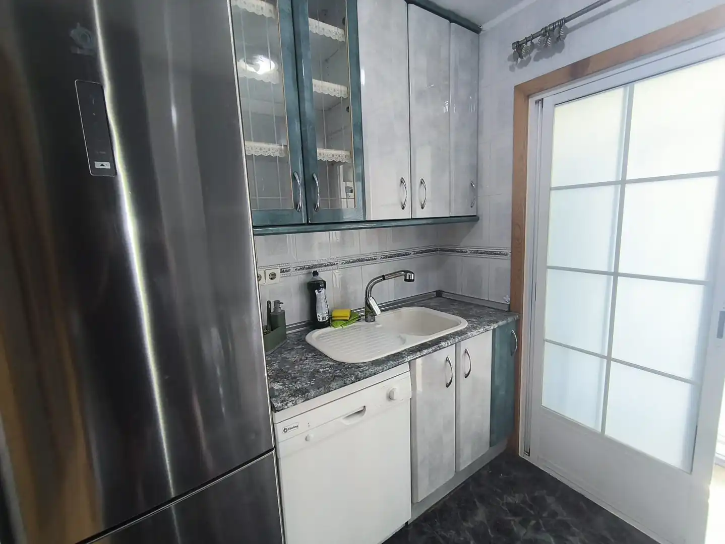 Cocina de Piso para compartir en Parque de la Coruña - Las Suertes