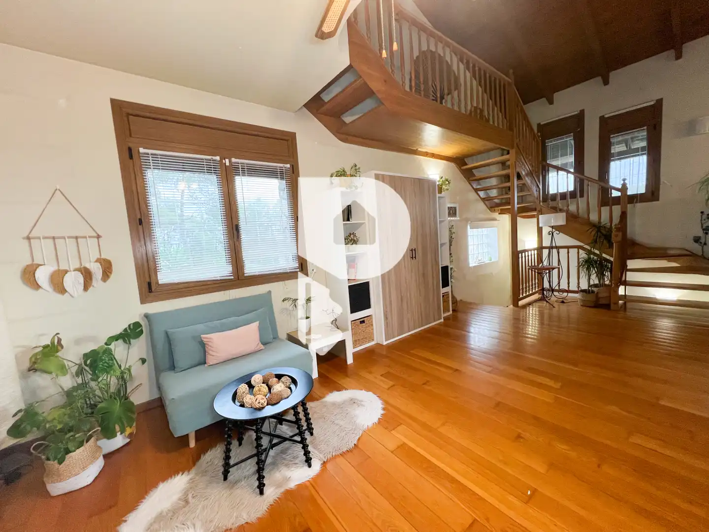 Sala de estar de Casa o chalet en venta en Vallirana con Aire acondicionado, Calefacción y Terraza