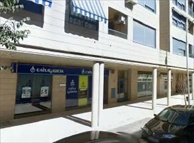Local comercial en venta en Calle navarra