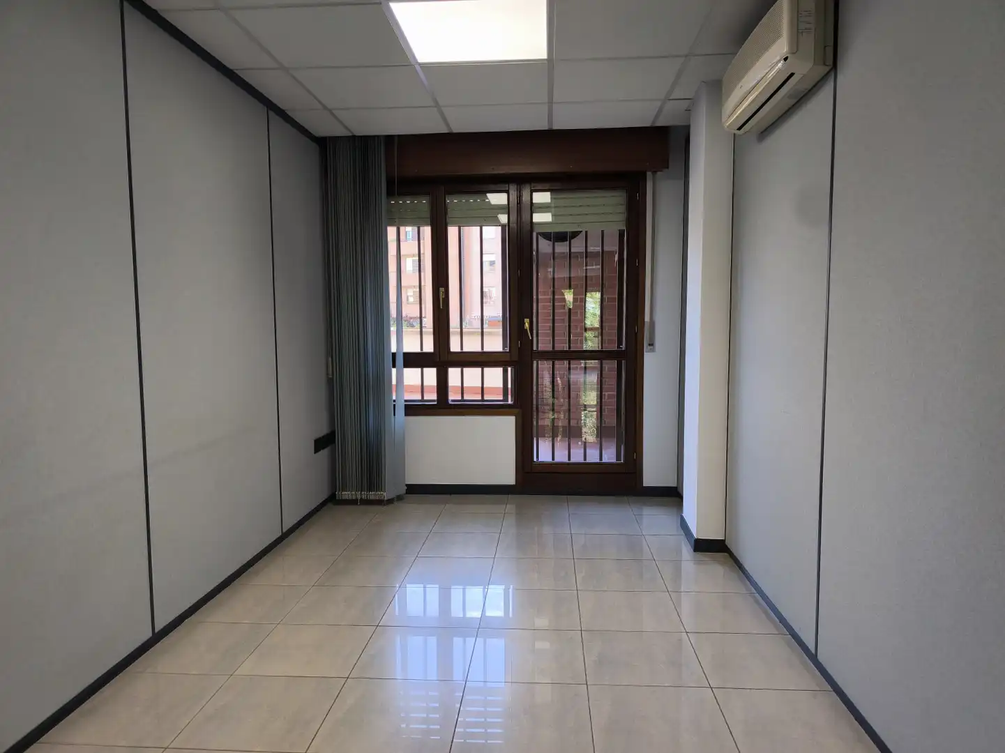 Oficina de lloguer en  Logroño amb Aire condicionat i Calefacció
