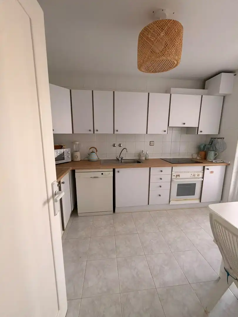 Cocina de Piso en venta en Orihuela con Aire acondicionado, Jardín privado y Trastero