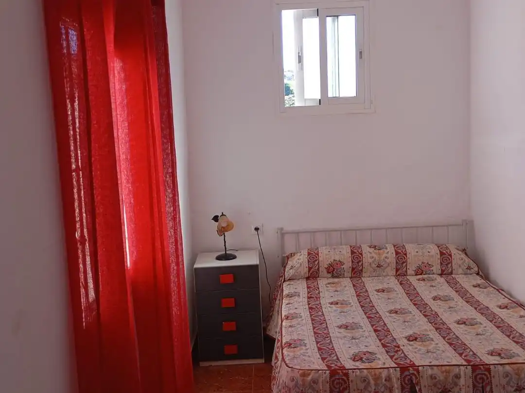 Habitación de Casa o chalet de alquiler en Vélez-Málaga con Amueblado, Lavadora y Microondas