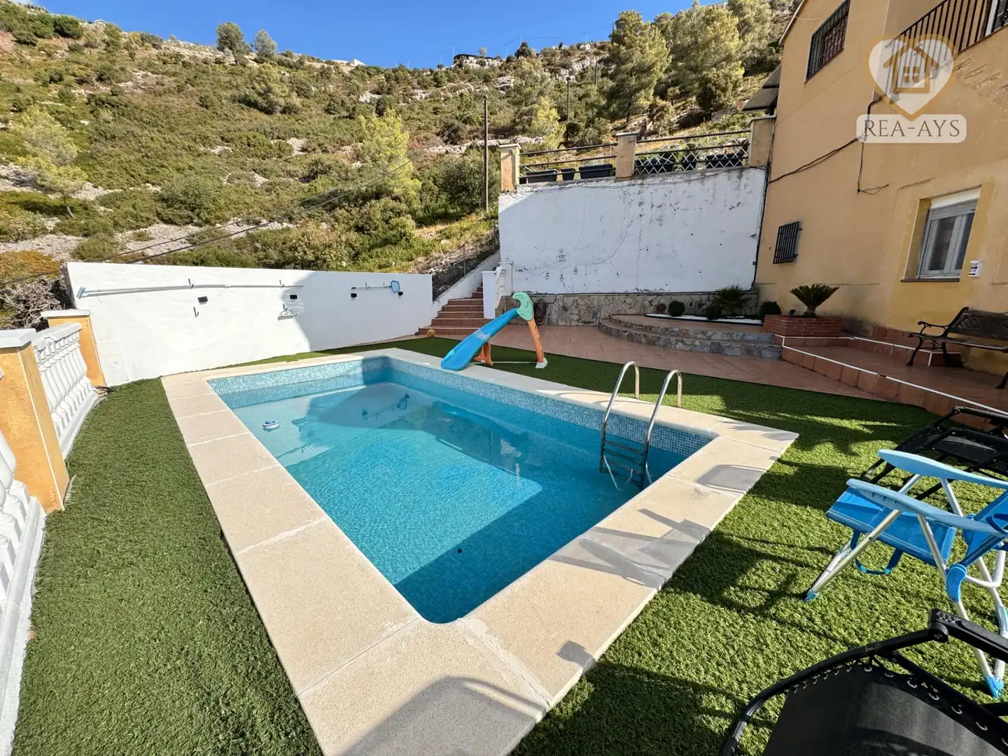 Piscina de Casa o xalet en venda en Olesa de Bonesvalls amb Calefacció, Jardí privat i Parquet