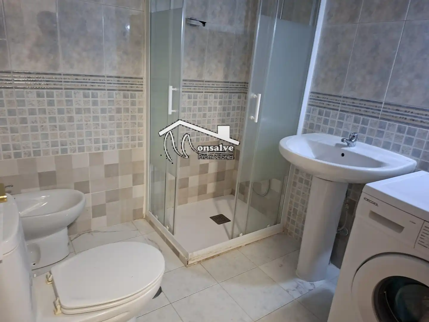 Bany de Apartament de lloguer en Yeles amb Aire condicionat, Calefacció i Forn