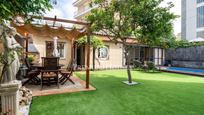 Garden of Flat for sale in Vilanova i la Geltrú  with Air Conditioner, Terrace and Swimming Pool