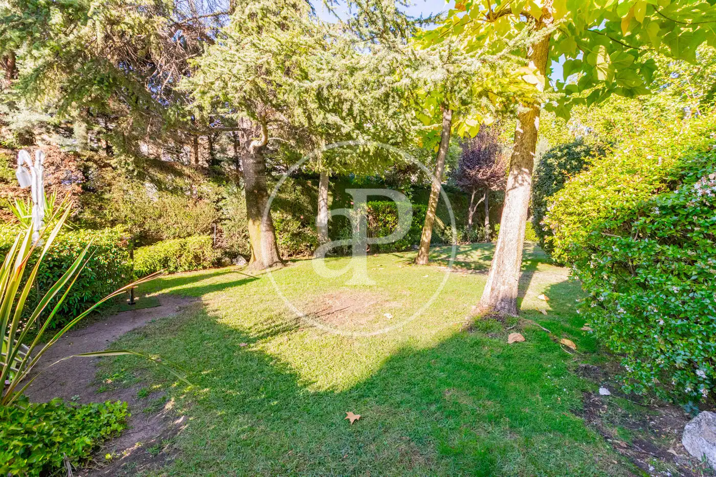 Jardín de Piso en venta en Madrid con Aire acondicionado, Calefacción y Jardín privado