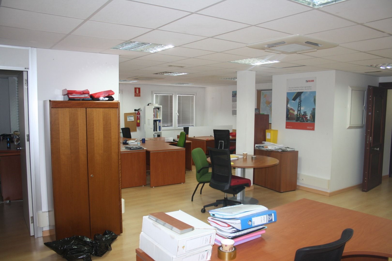 Flat for sale in Algeciras  with Air Conditioner