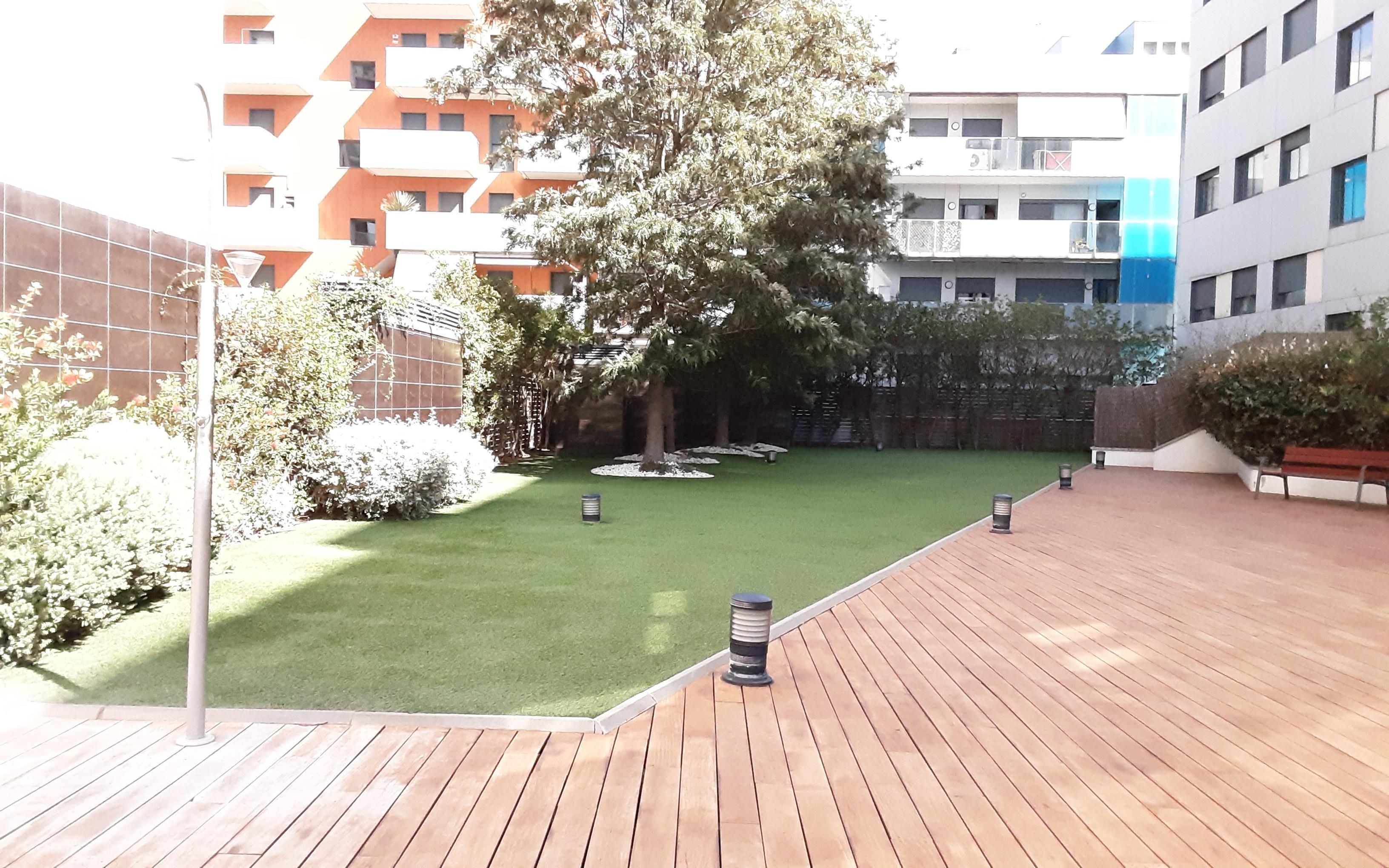 Terrassa de Pis de lloguer en Esplugues de Llobregat amb Aire condicionat, Calefacció i Parquet