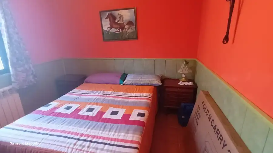 Dormitori de Casa o xalet en venda en Maello amb Calefacció, Jardí privat i Piscina
